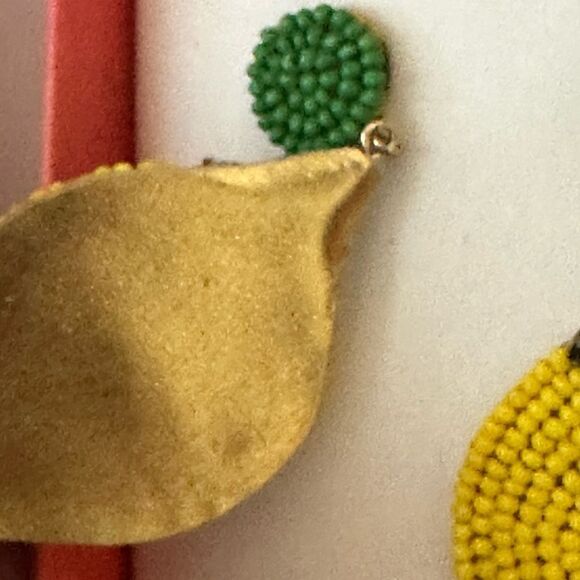 NIB Piper K Hand Beaded Lemon Earrings - Picture 3 of 5